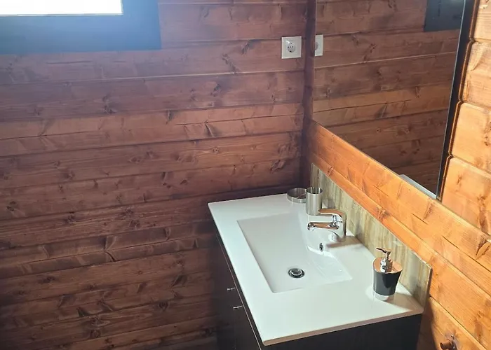 Chale De Campo * Guimarães